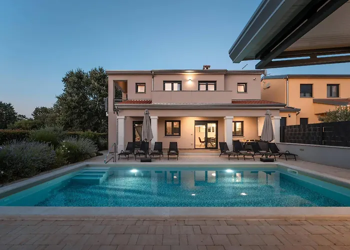 Milina Βίλα Višnjan